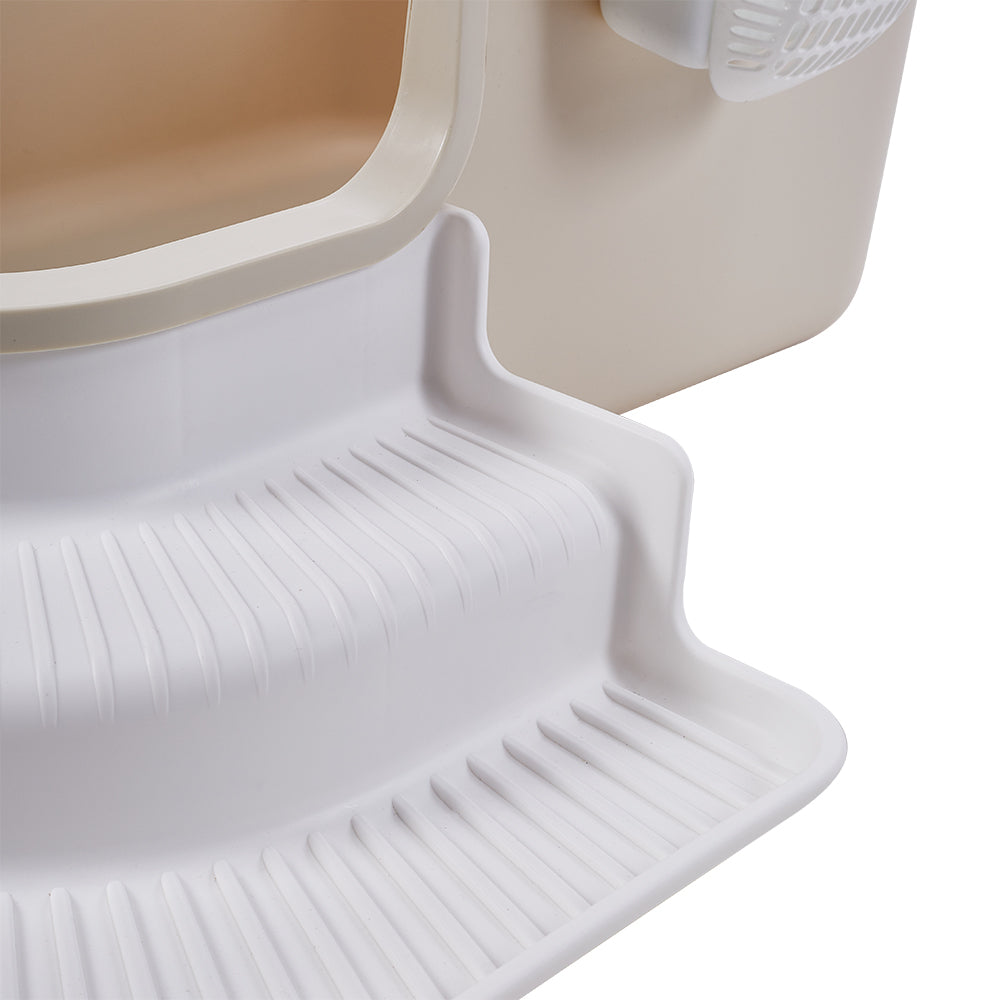 Close-up of the ridged white step at the entrance