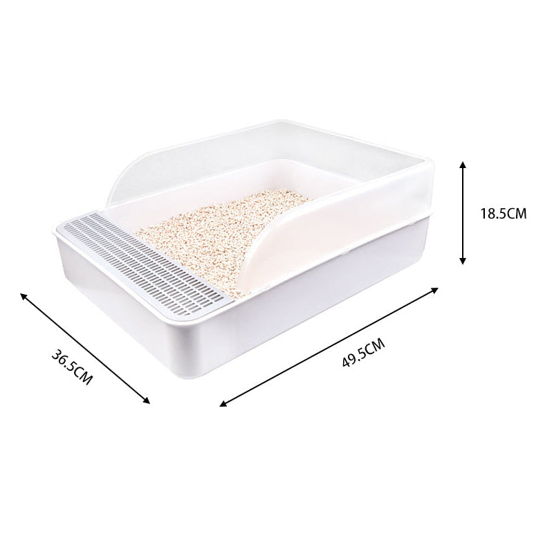 White open cat litter tray with a clear splash shield and grey grid step, 49.5 by 36.5 cm and 18.5 cm high