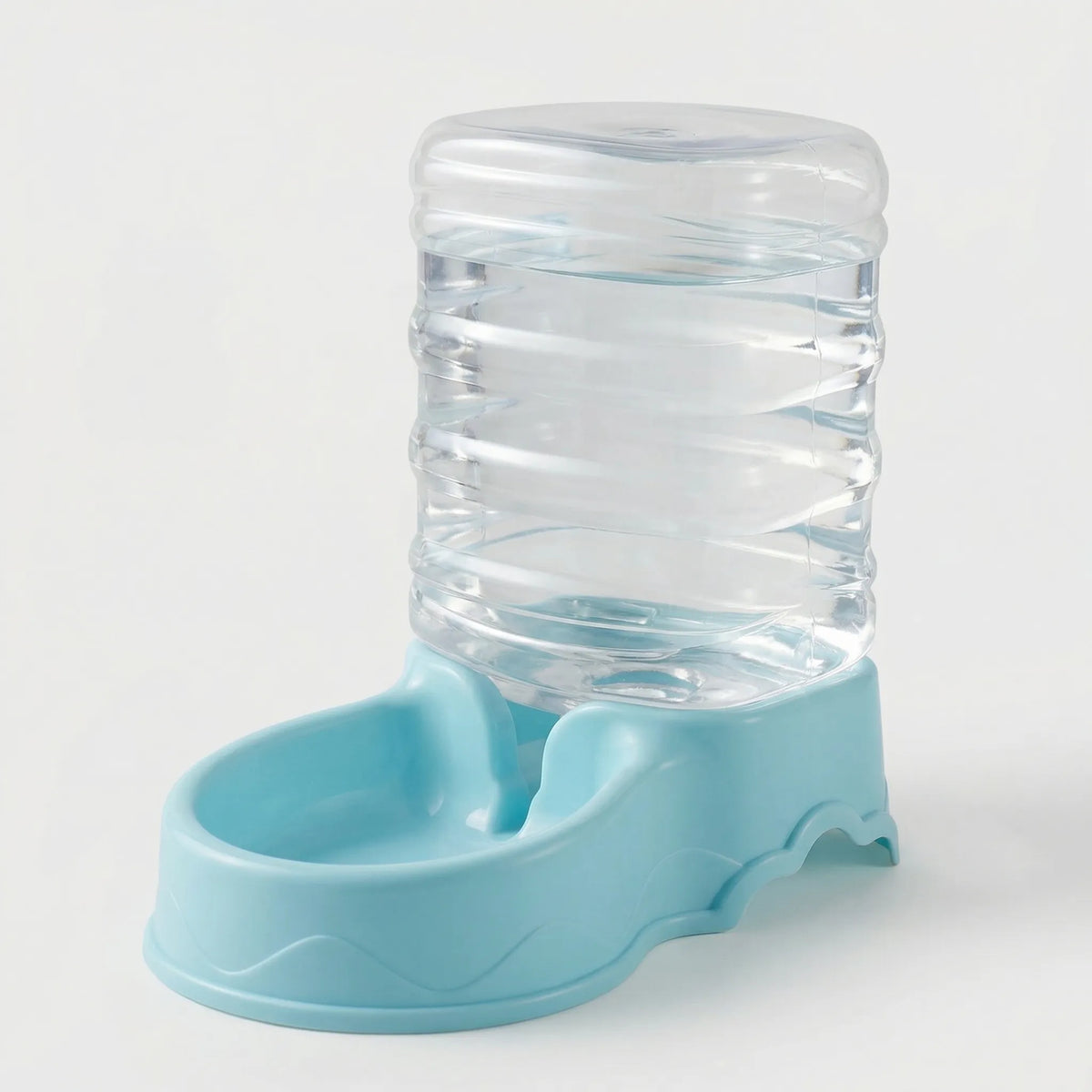 Blue gravity water dispenser with a clear reservoir