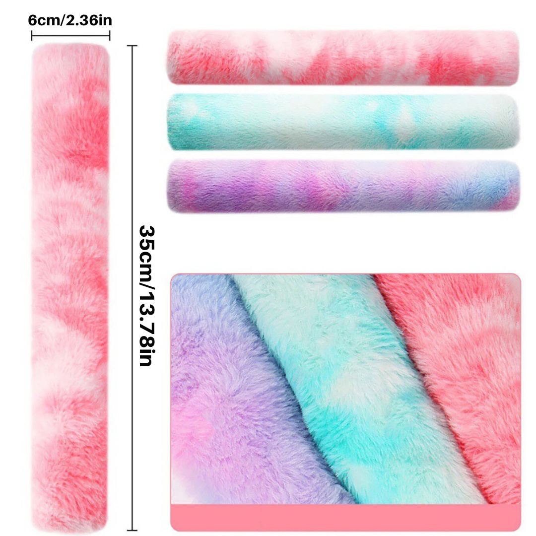 The catnip kicker's size, 35 cm long and 6 cm across, with close views of the pink, blue and purple plush