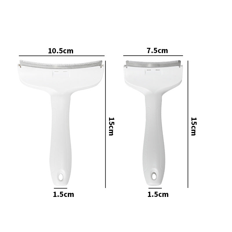 Large and small white deshedding combs with their sizes: blades 10.5 cm and 7.5 cm wide, both 15 cm long